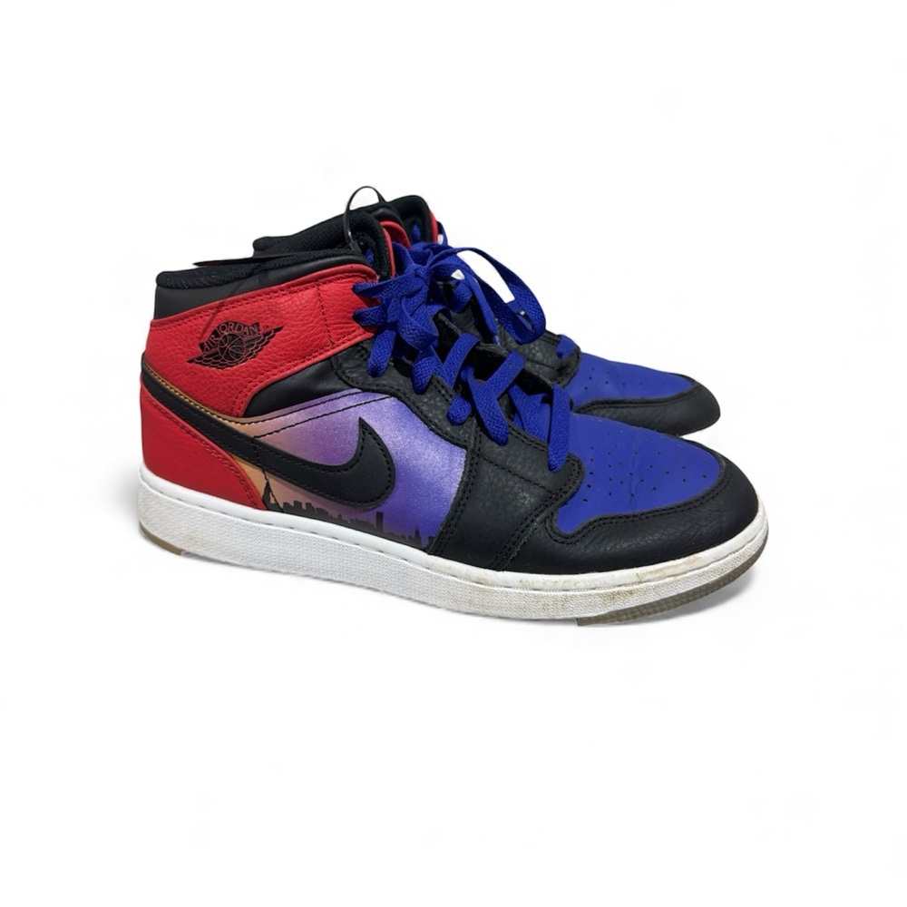 Nike Air Jordan Mid Skyline - Kids EUC